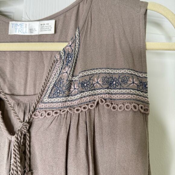 Time and Tru Brown Midi Dress with Blue Accents - Picture 6 of 15